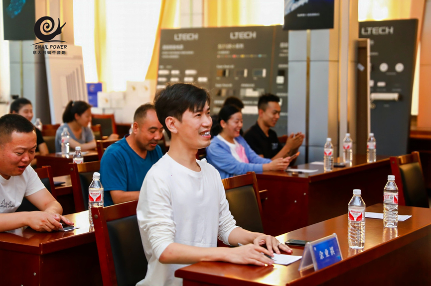 SNAIL POWER蜗牛音响携手久鼎照明,共创兰州商务与技术新篇章(图3)